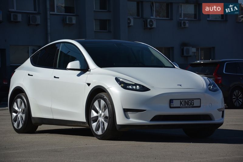 Позашляховик / Кросовер Tesla Model Y 2022 в Києві