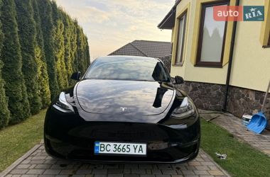 Позашляховик / Кросовер Tesla Model Y 2022 в Львові