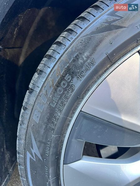 Внедорожник / Кроссовер Tesla Model Y 2021 в Киеве фото 12 Внедорожник / Кроссовер Tesla Model Y 2021 в Киеве