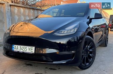 Внедорожник / Кроссовер Tesla Model Y 2023 в Киеве