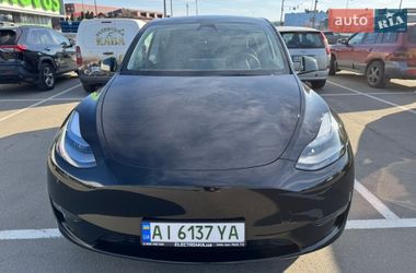 Внедорожник / Кроссовер Tesla Model Y 2024 в Киеве