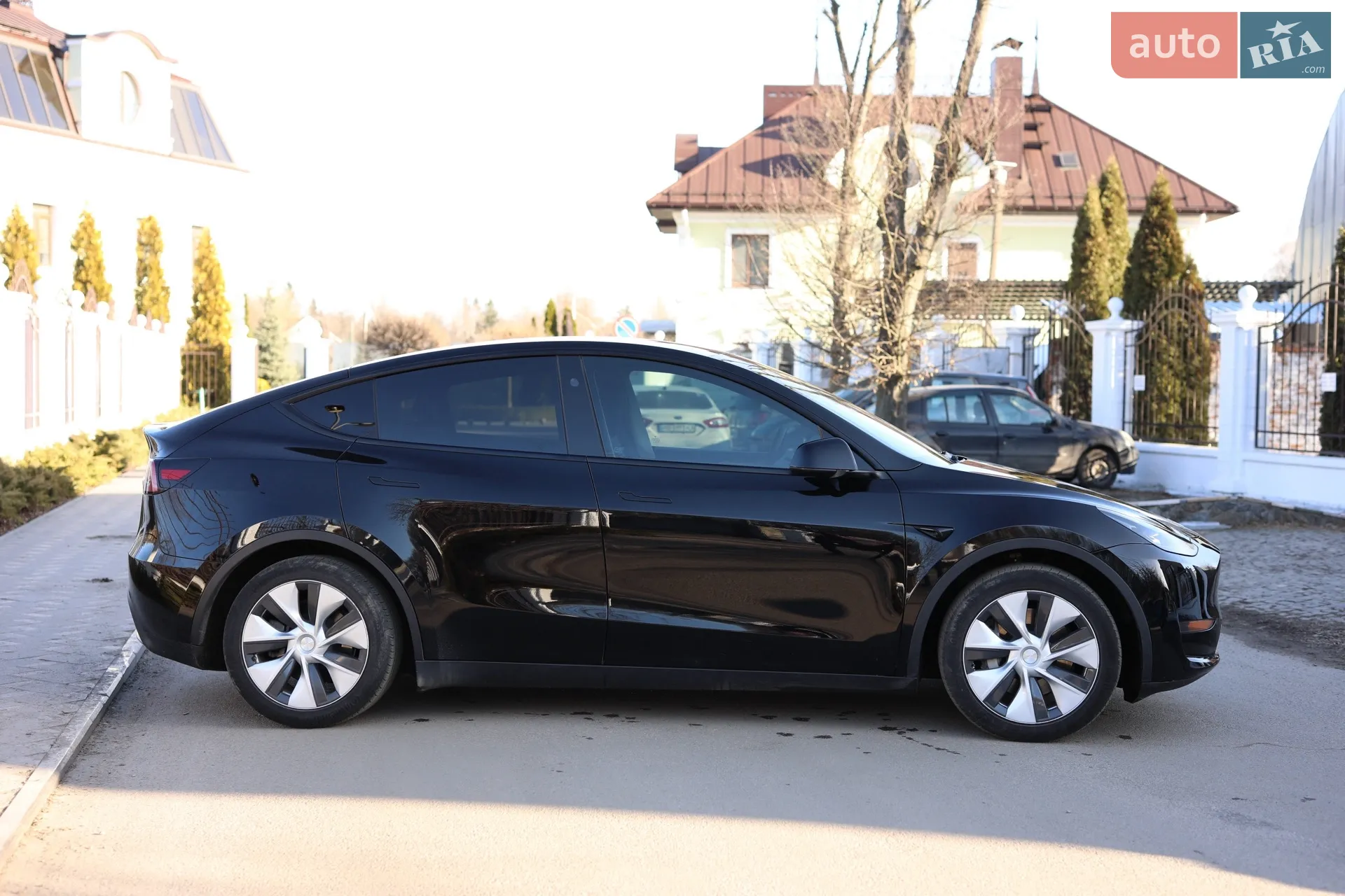 2023 Tesla Model Y - мініатюра 4