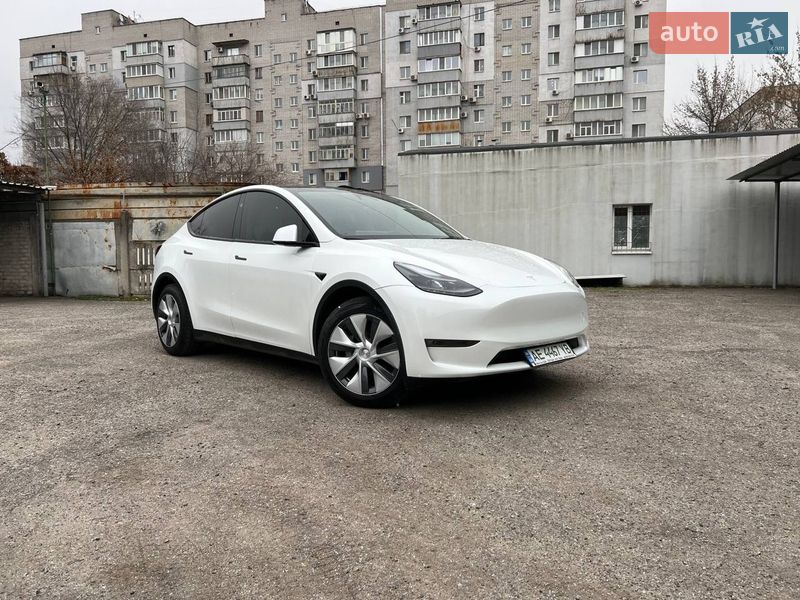 Внедорожник / Кроссовер Tesla Model Y 2023 в Днепре