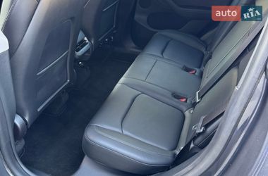Внедорожник / Кроссовер Tesla Model Y 2022 в Ужгороде