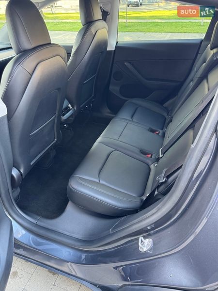 Внедорожник / Кроссовер Tesla Model Y 2022 в Ужгороде фото 32 Внедорожник / Кроссовер Tesla Model Y 2022 в Ужгороде