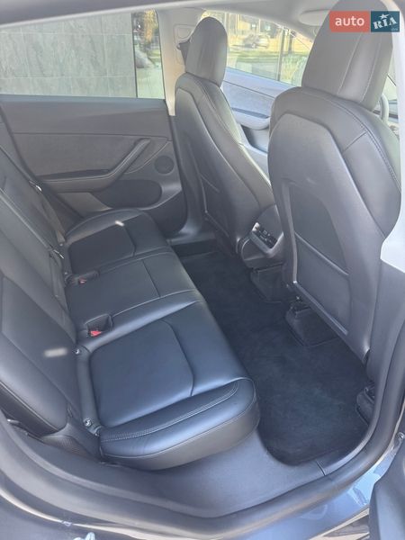 Внедорожник / Кроссовер Tesla Model Y 2022 в Ужгороде фото 36 Внедорожник / Кроссовер Tesla Model Y 2022 в Ужгороде