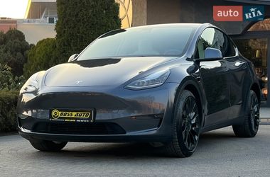 Внедорожник / Кроссовер Tesla Model Y 2020 в Львове