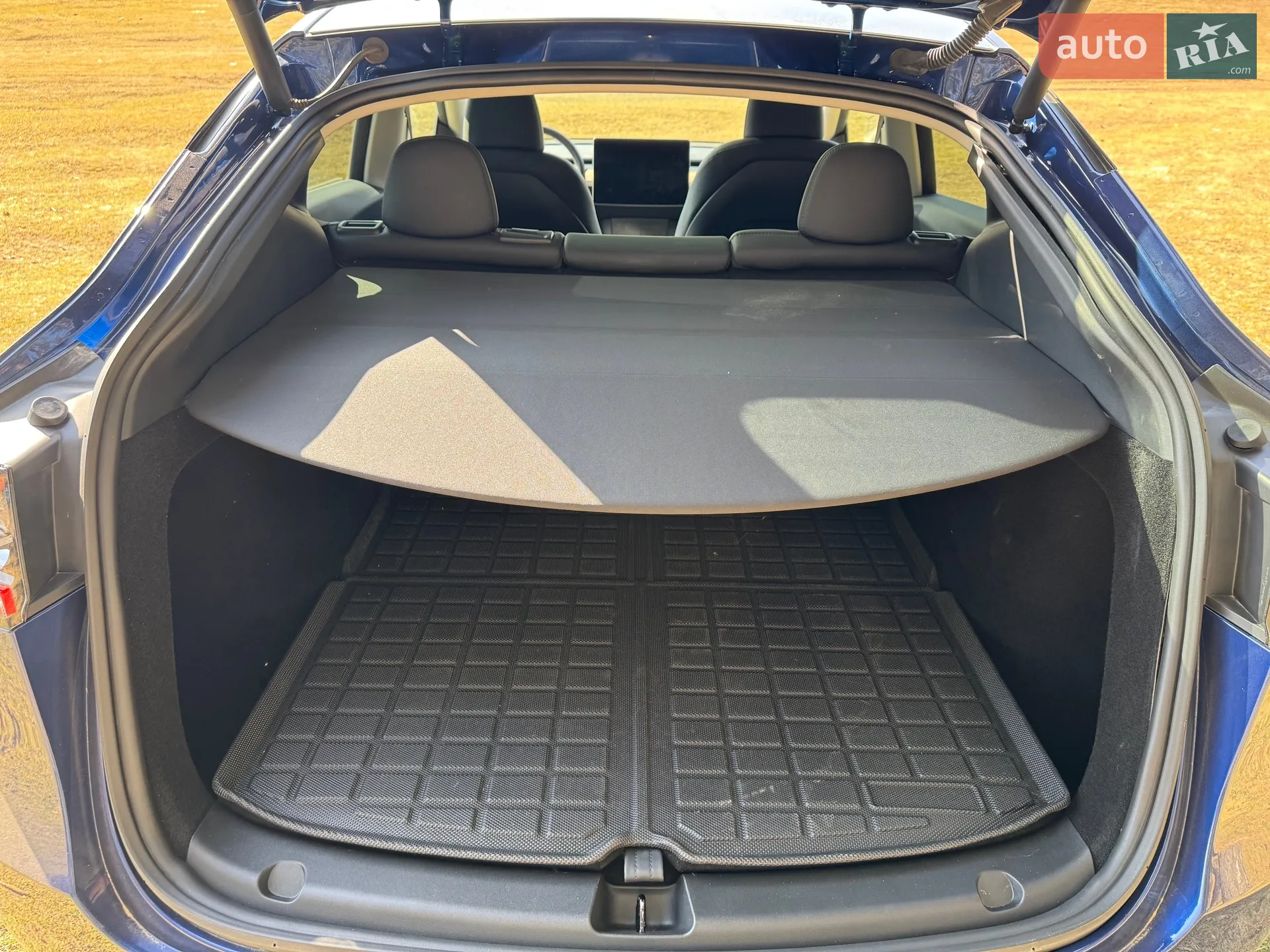 2024 Tesla Model Y - мініатюра 28