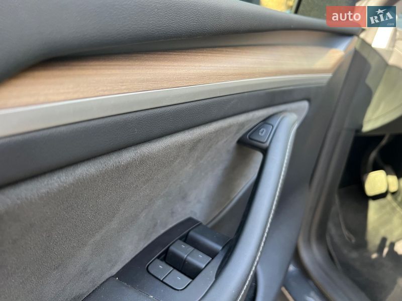 Внедорожник / Кроссовер Tesla Model Y 2023 в Каменском фото 10 Внедорожник / Кроссовер Tesla Model Y 2023 в Каменском