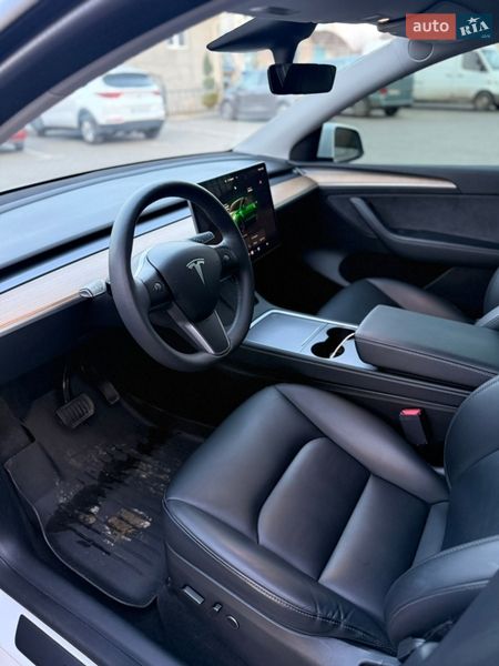 Внедорожник / Кроссовер Tesla Model Y 2022 в Луцке