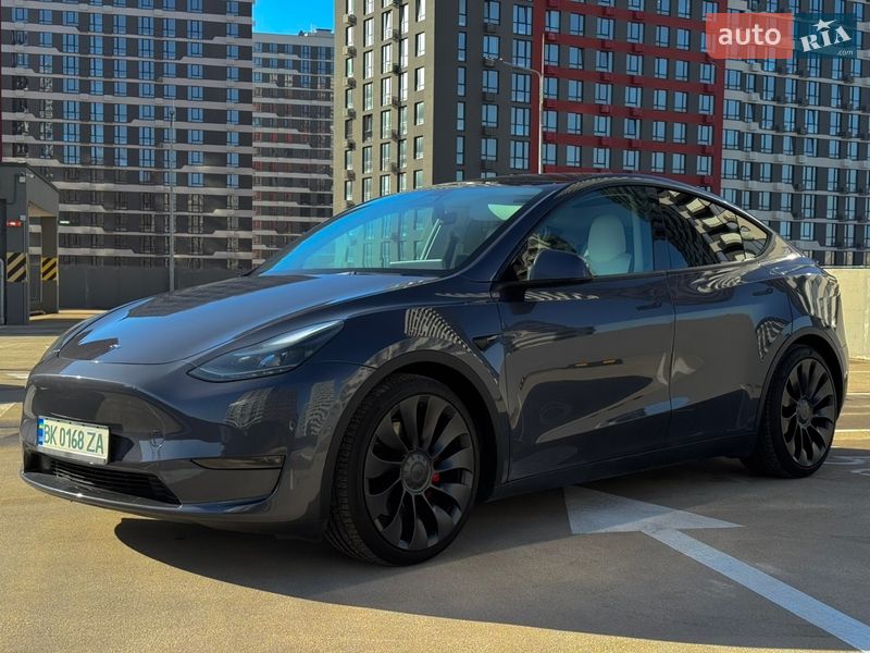 Внедорожник / Кроссовер Tesla Model Y 2022 в Киеве