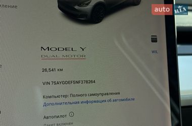 Внедорожник / Кроссовер Tesla Model Y 2022 в Киеве