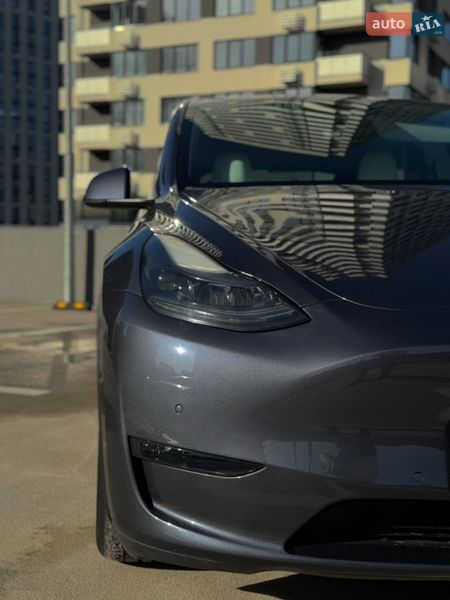 Внедорожник / Кроссовер Tesla Model Y 2022 в Киеве