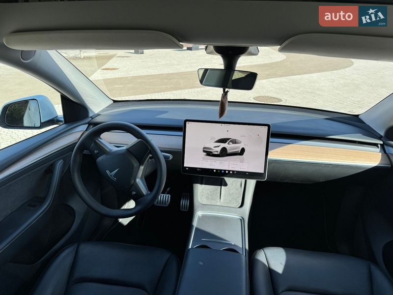 Внедорожник / Кроссовер Tesla Model Y 2022 в Львове фото 11 Внедорожник / Кроссовер Tesla Model Y 2022 в Львове
