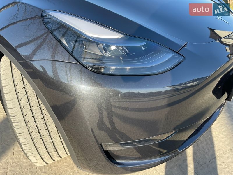 Внедорожник / Кроссовер Tesla Model Y 2024 в Стрые