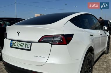 Внедорожник / Кроссовер Tesla Model Y 2021 в Львове