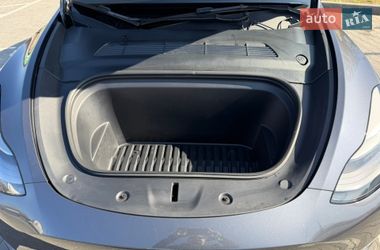 Внедорожник / Кроссовер Tesla Model Y 2022 в Ужгороде