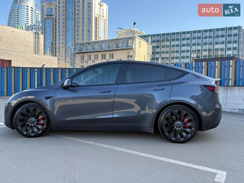 Tesla Model Y 2022 Tesla Model Y 2022