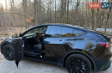 Внедорожник / Кроссовер Tesla Model Y 2020 в Львове