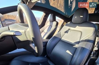 Внедорожник / Кроссовер Tesla Model Y 2023 в Днепре
