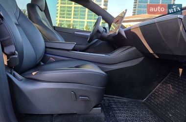 Внедорожник / Кроссовер Tesla Model Y 2023 в Днепре