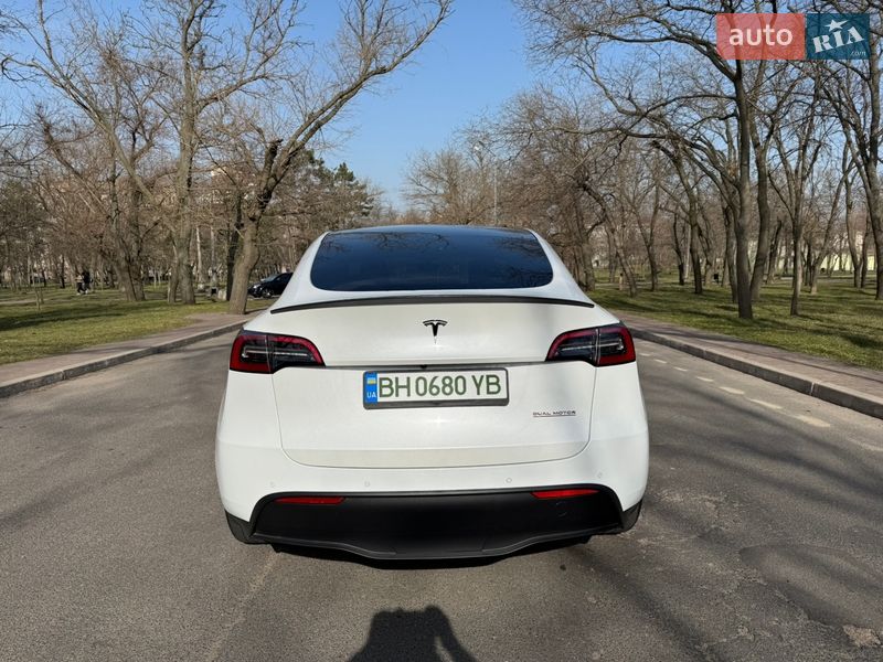 Позашляховик / Кросовер Tesla Model Y 2021 в Одесі фото 5 Позашляховик / Кросовер Tesla Model Y 2021 в Одесі