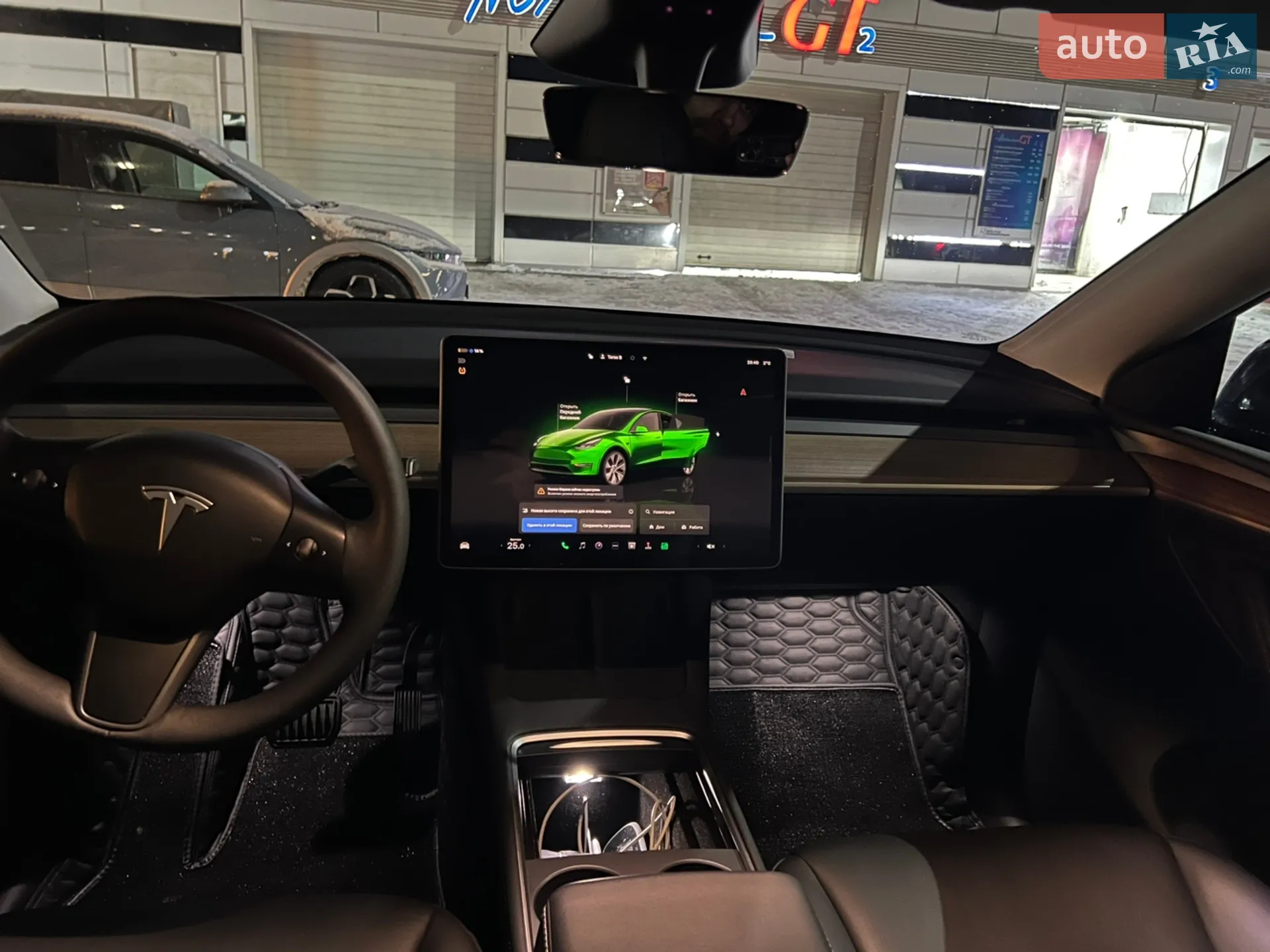 2024 Tesla Model Y - мініатюра 4