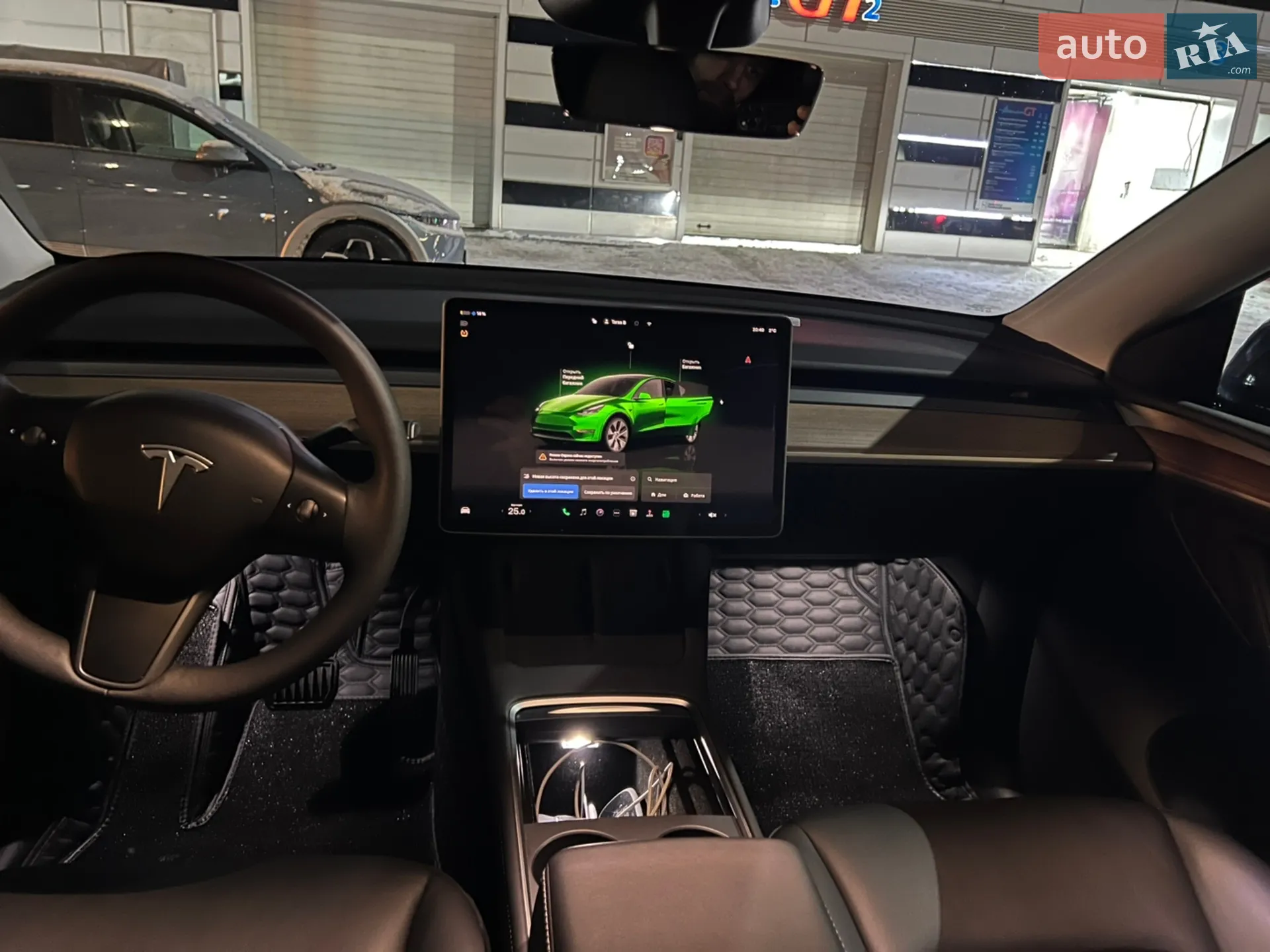 2024 Tesla Model Y - мініатюра 5