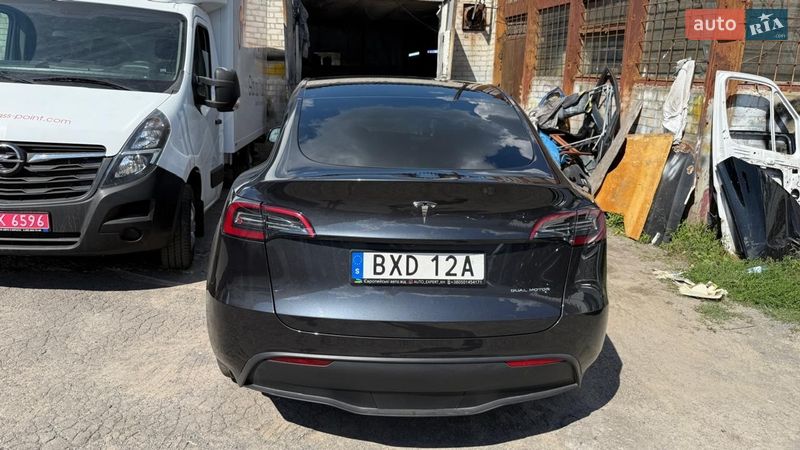 Позашляховик / Кросовер Tesla Model Y 2024 в Броварах