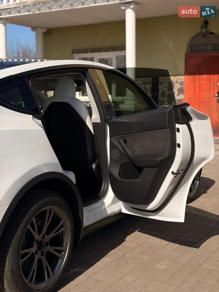 Внедорожник / Кроссовер Tesla Model Y 2024 в Фастове фото 24 Внедорожник / Кроссовер Tesla Model Y 2024 в Фастове