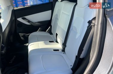 Внедорожник / Кроссовер Tesla Model Y 2022 в Киеве