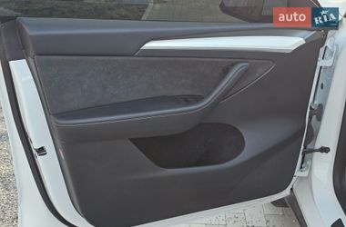 Внедорожник / Кроссовер Tesla Model Y 2023 в Днепре