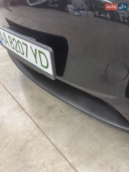 Внедорожник / Кроссовер Tesla Model Y 2024 в Киеве