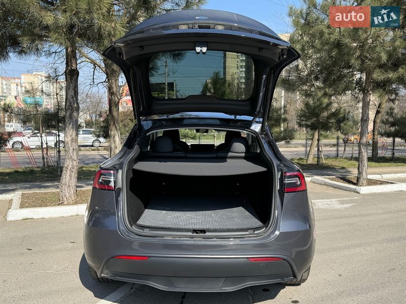 Внедорожник / Кроссовер Tesla Model Y 2023 в Одессе