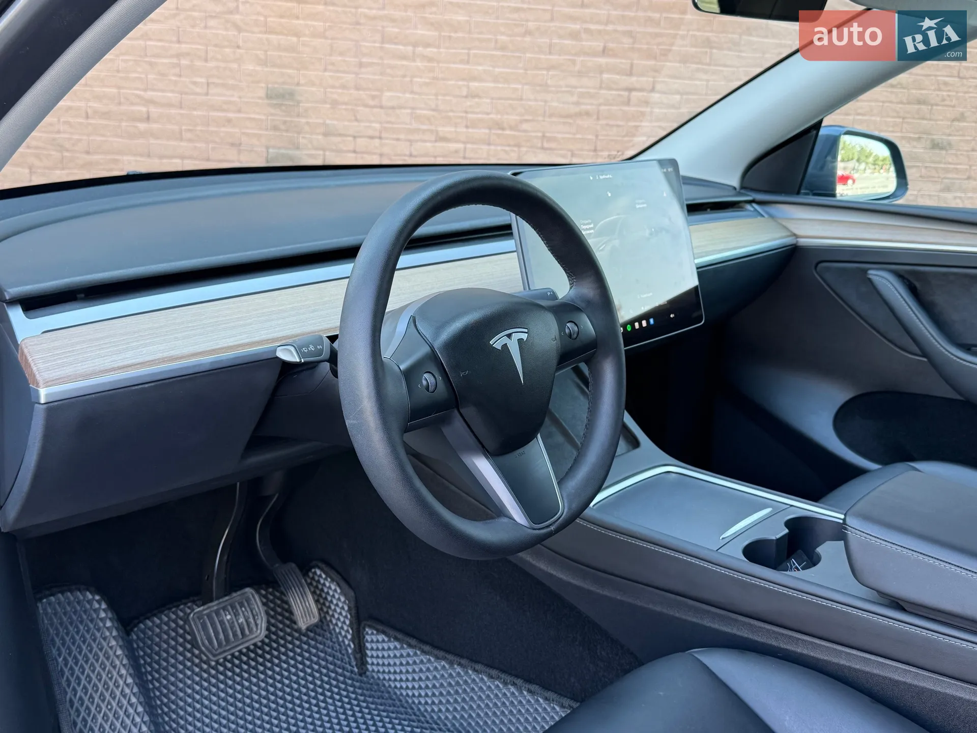 2023 Tesla Model Y - мініатюра 15