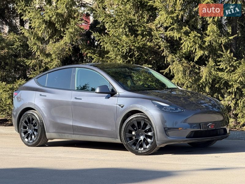 Внедорожник / Кроссовер Tesla Model Y 2023 в Тернополе