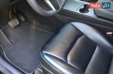 Внедорожник / Кроссовер Tesla Model Y 2022 в Чернигове