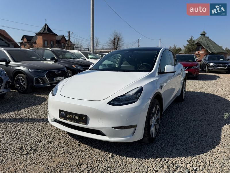 Позашляховик / Кросовер Tesla Model Y 2022 в Івано-Франківську фото 9 Позашляховик / Кросовер Tesla Model Y 2022 в Івано-Франківську