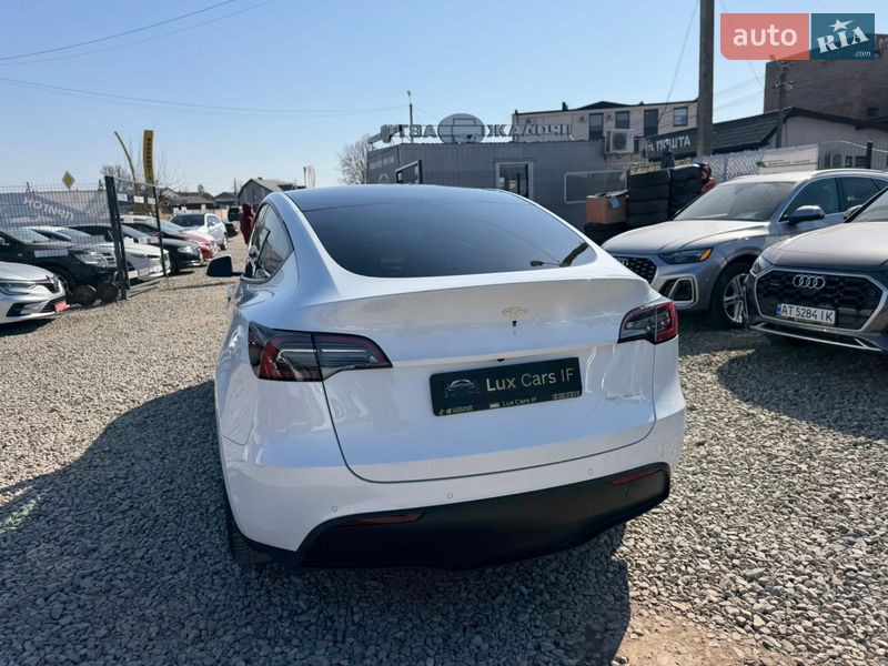 Позашляховик / Кросовер Tesla Model Y 2022 в Івано-Франківську фото 14 Позашляховик / Кросовер Tesla Model Y 2022 в Івано-Франківську