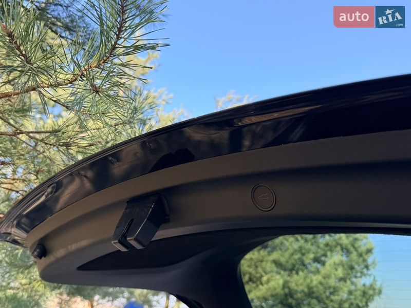 Внедорожник / Кроссовер Tesla Model Y 2024 в Дрогобыче