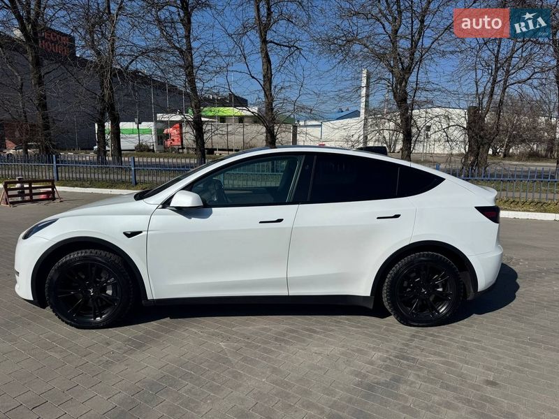 Внедорожник / Кроссовер Tesla Model Y 2023 в Одессе