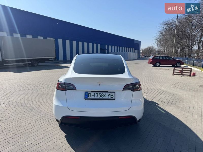 Внедорожник / Кроссовер Tesla Model Y 2023 в Одессе