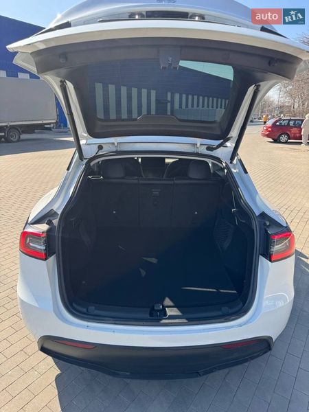 Внедорожник / Кроссовер Tesla Model Y 2023 в Одессе