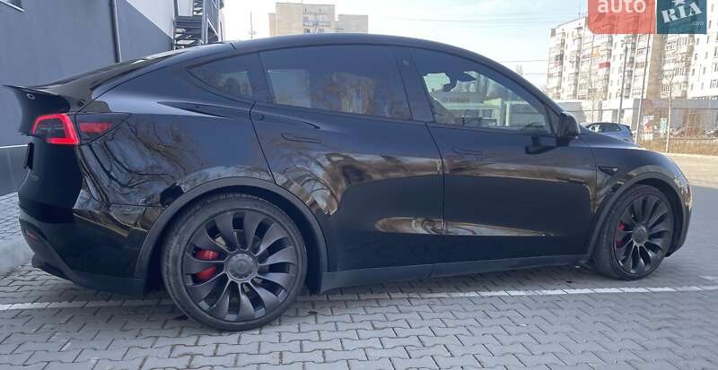 Внедорожник / Кроссовер Tesla Model Y 2021 в Хмельницком