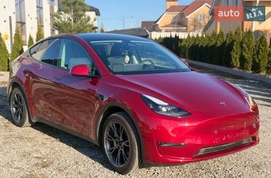 Внедорожник / Кроссовер Tesla Model Y 2024 в Полтаве