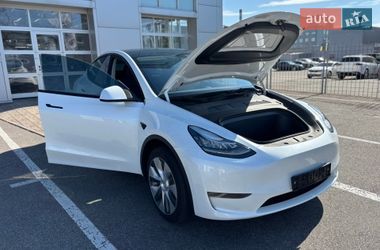 Внедорожник / Кроссовер Tesla Model Y 2023 в Киеве