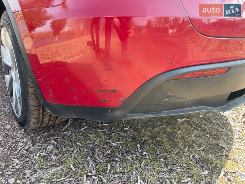 Внедорожник / Кроссовер Tesla Model Y 2021 в Ровно