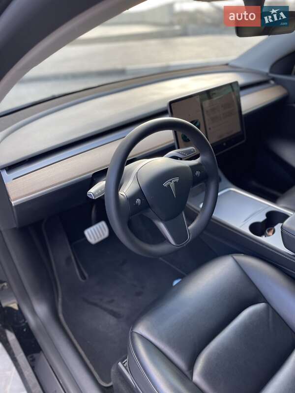 Внедорожник / Кроссовер Tesla Model Y 2022 в Днепре фото 12 Внедорожник / Кроссовер Tesla Model Y 2022 в Днепре