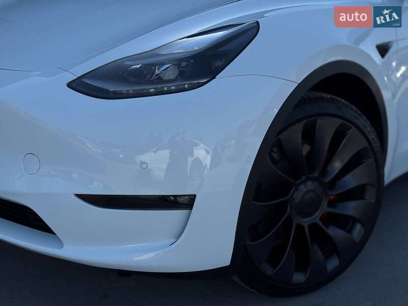 Внедорожник / Кроссовер Tesla Model Y 2022 в Ровно фото 4 Внедорожник / Кроссовер Tesla Model Y 2022 в Ровно