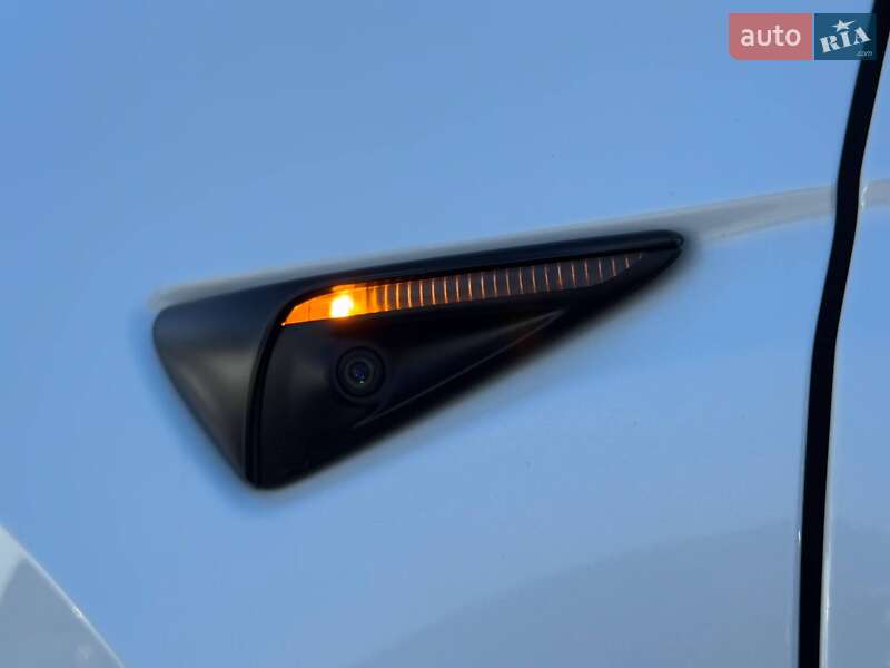Внедорожник / Кроссовер Tesla Model Y 2022 в Ровно фото 6 Внедорожник / Кроссовер Tesla Model Y 2022 в Ровно